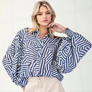 EE:SOME Bubble Sleeve Top